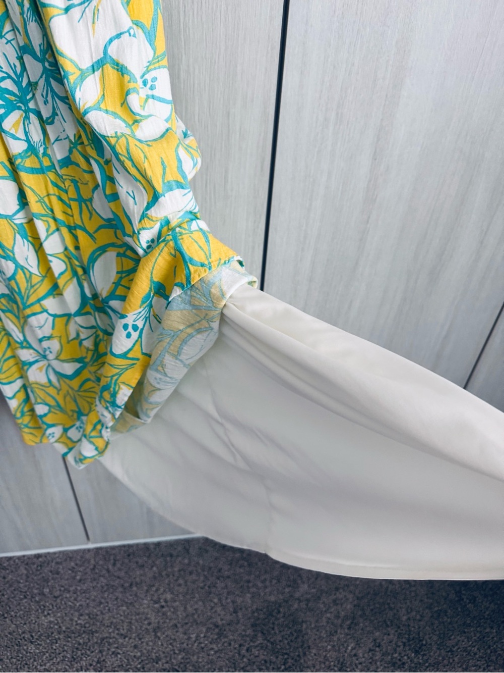 Sincerely Jules Yellow & White Floral Maxi Dress 👗 - Picture 5 of 7